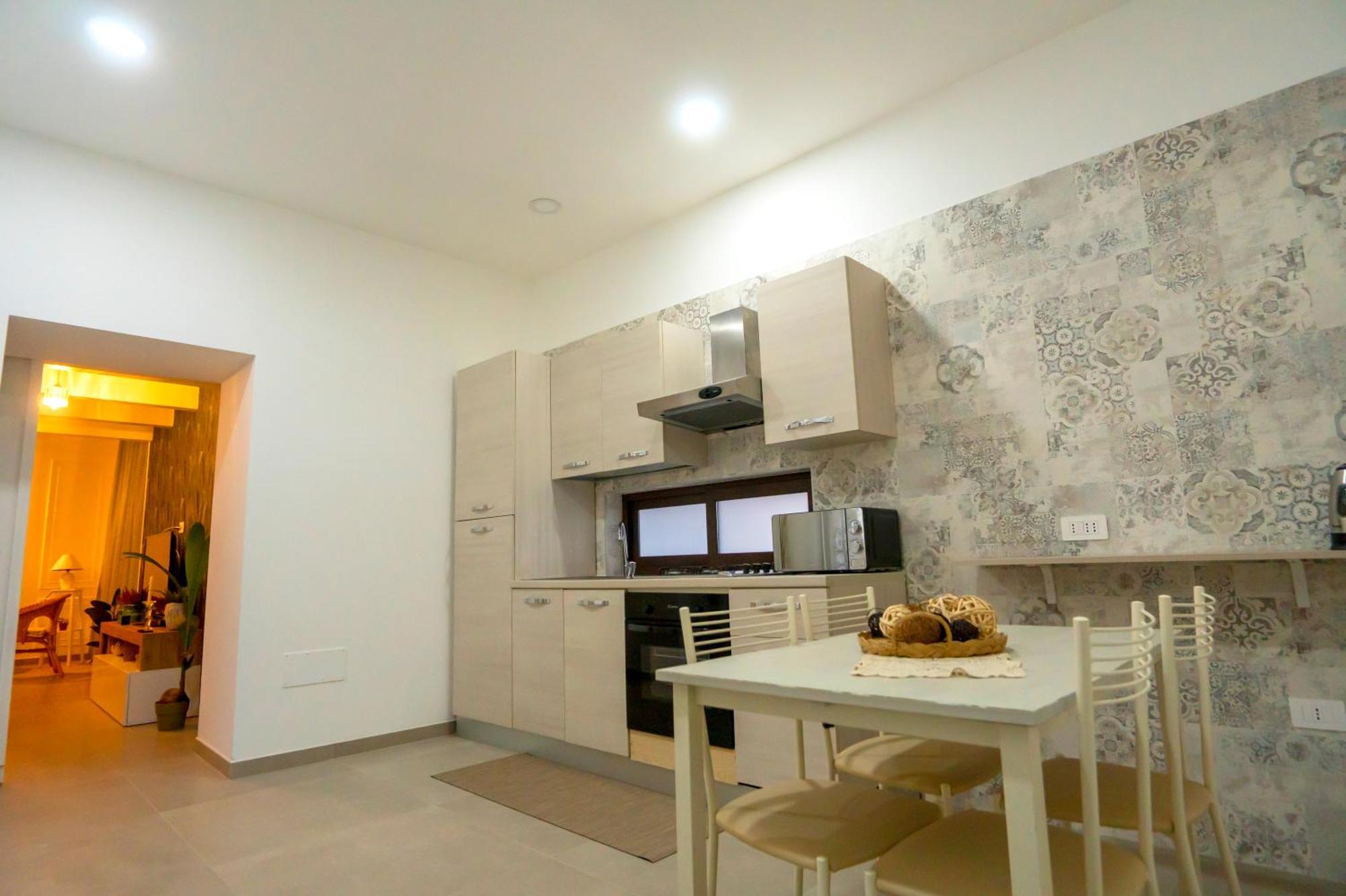 Palazzo Del Vescovo Bed and Breakfast Torre Annunziata Eksteriør billede